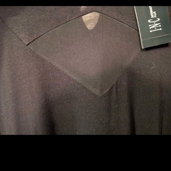 Sexy INC TOP - Picture 3 of 4